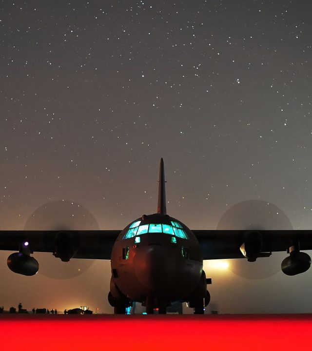 c-130j hercules, night, evening-165578.jpg